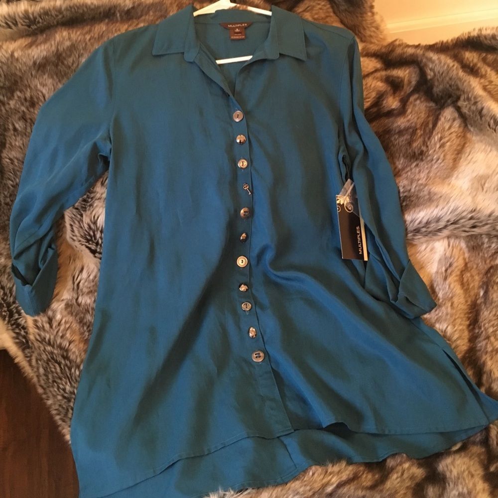MULTIPLES Women’s Blue Tunic Top